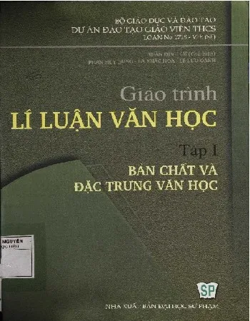 Ảnh bìa của Sách Giáo trình lý luận văn học tập 1, bản chất và đặc trưng của văn học