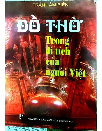 Ảnh bìa của Đồ thờ trong di tích của người Việt