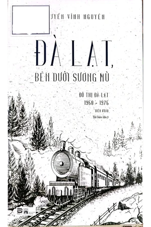 Ảnh bìa của Đà Lạt bên dưới sương mù