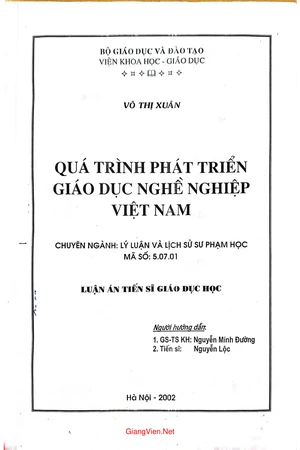 Ảnh bìa của Quá trình phát triển giáo dục nghề nghiệp Việt Nam 
