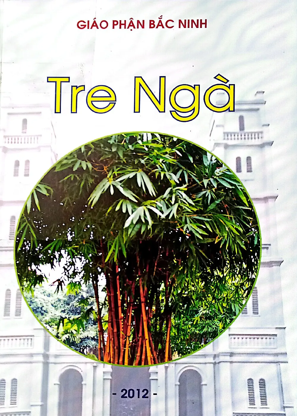 Trang bìa chính thức sách Tre ngà