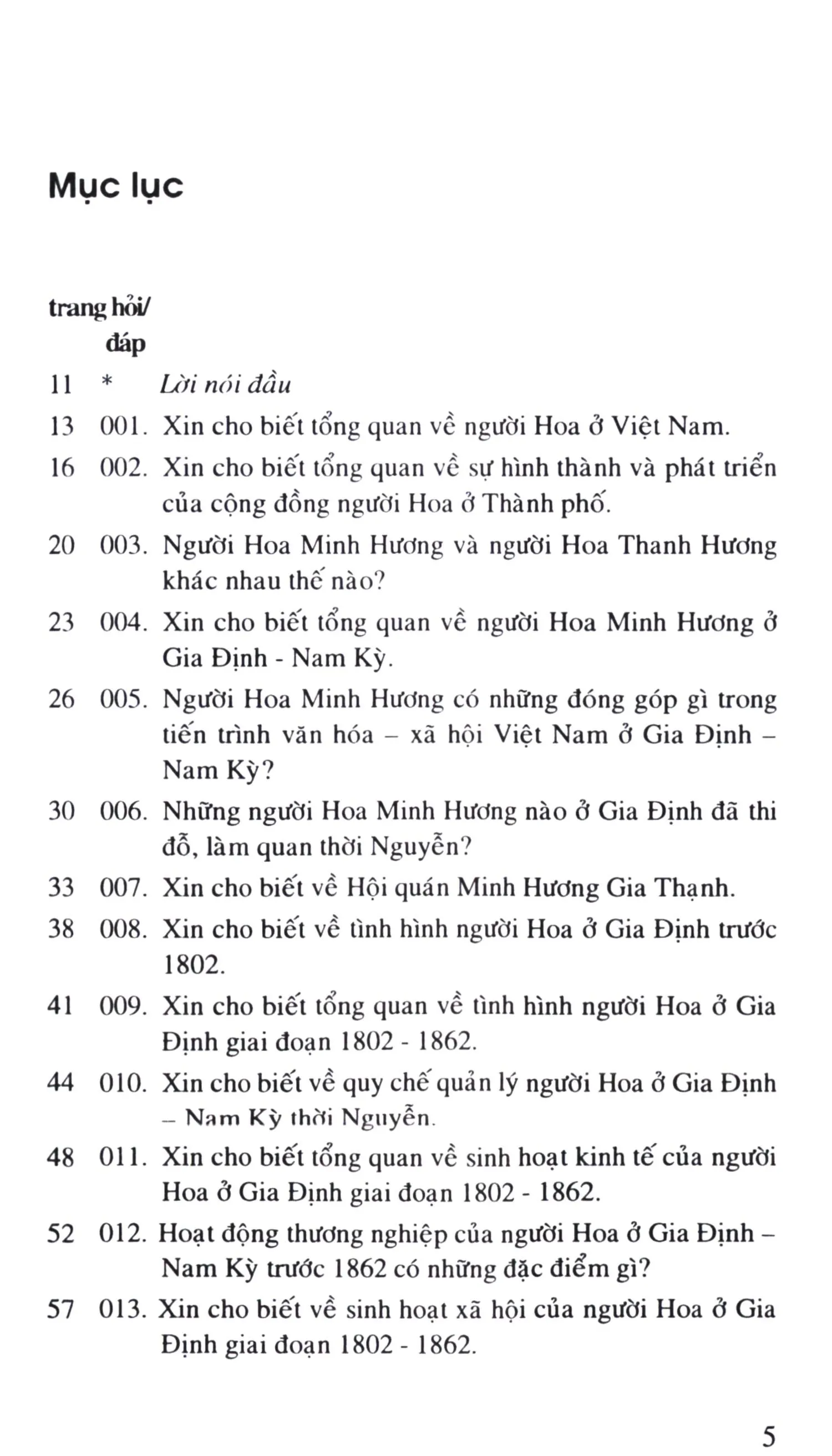 Trang bìa chính thức sách Người Hoa ở Sài Gòn, thành phố Hồ Chí Minh