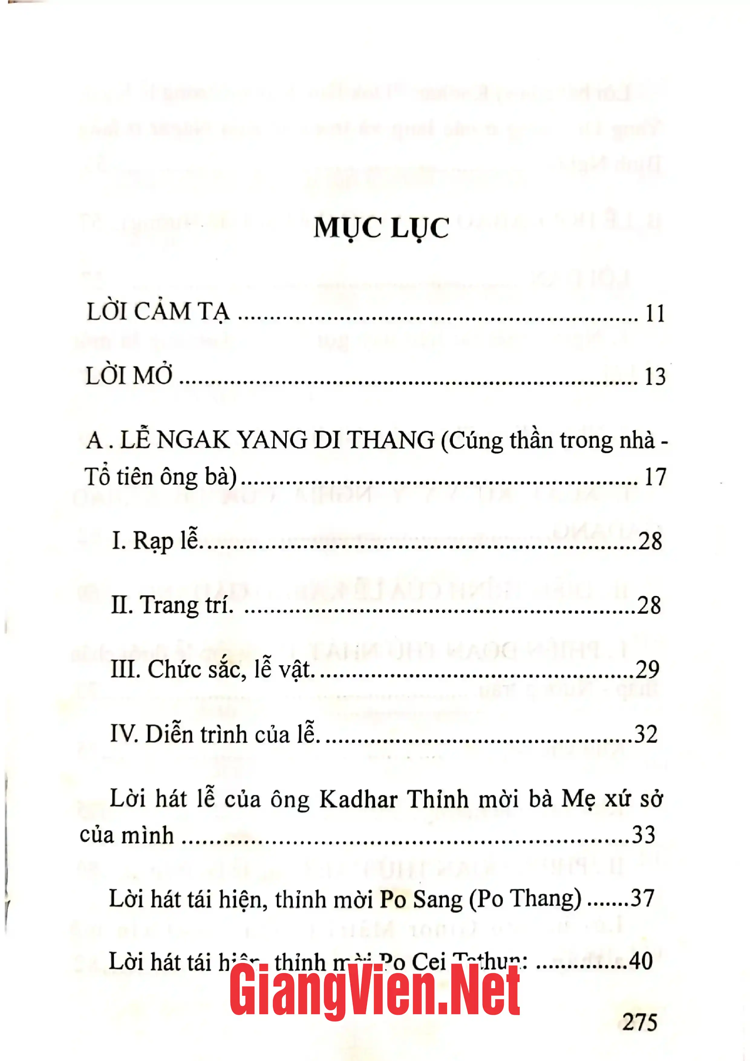 Trang bìa chính thức sách Lễ hiến tế trâu của người Chăm Ninh Thuận