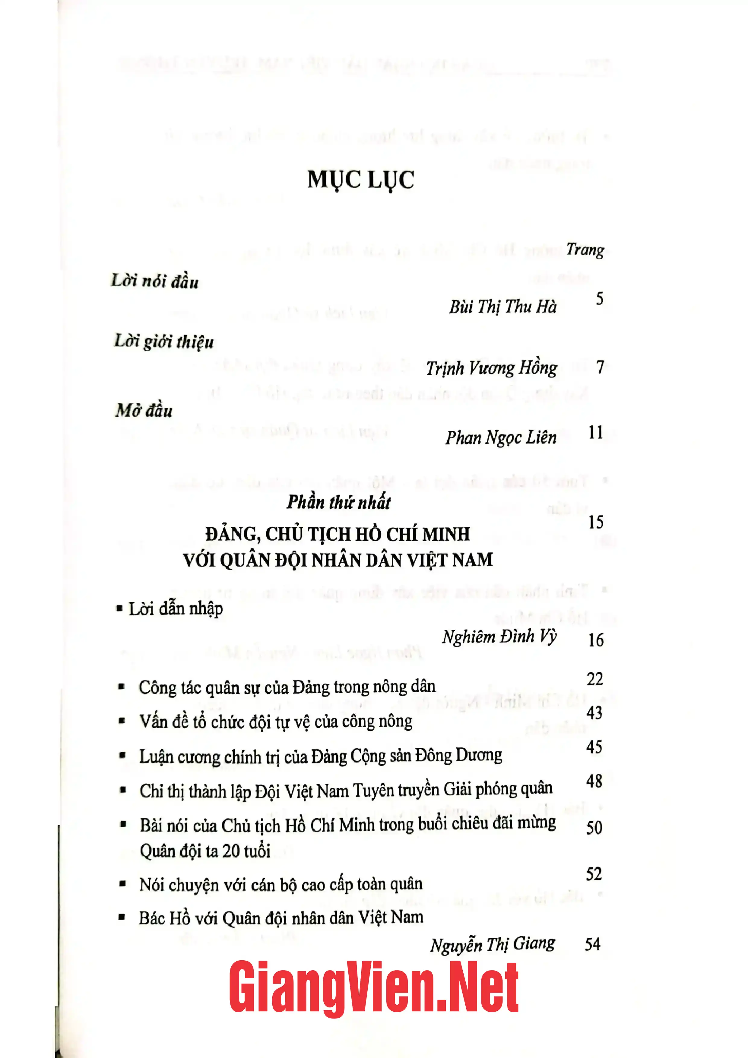 Trang bìa chính thức sách Quân đội nhân dân Việt Nam truyền thống và hiện đại