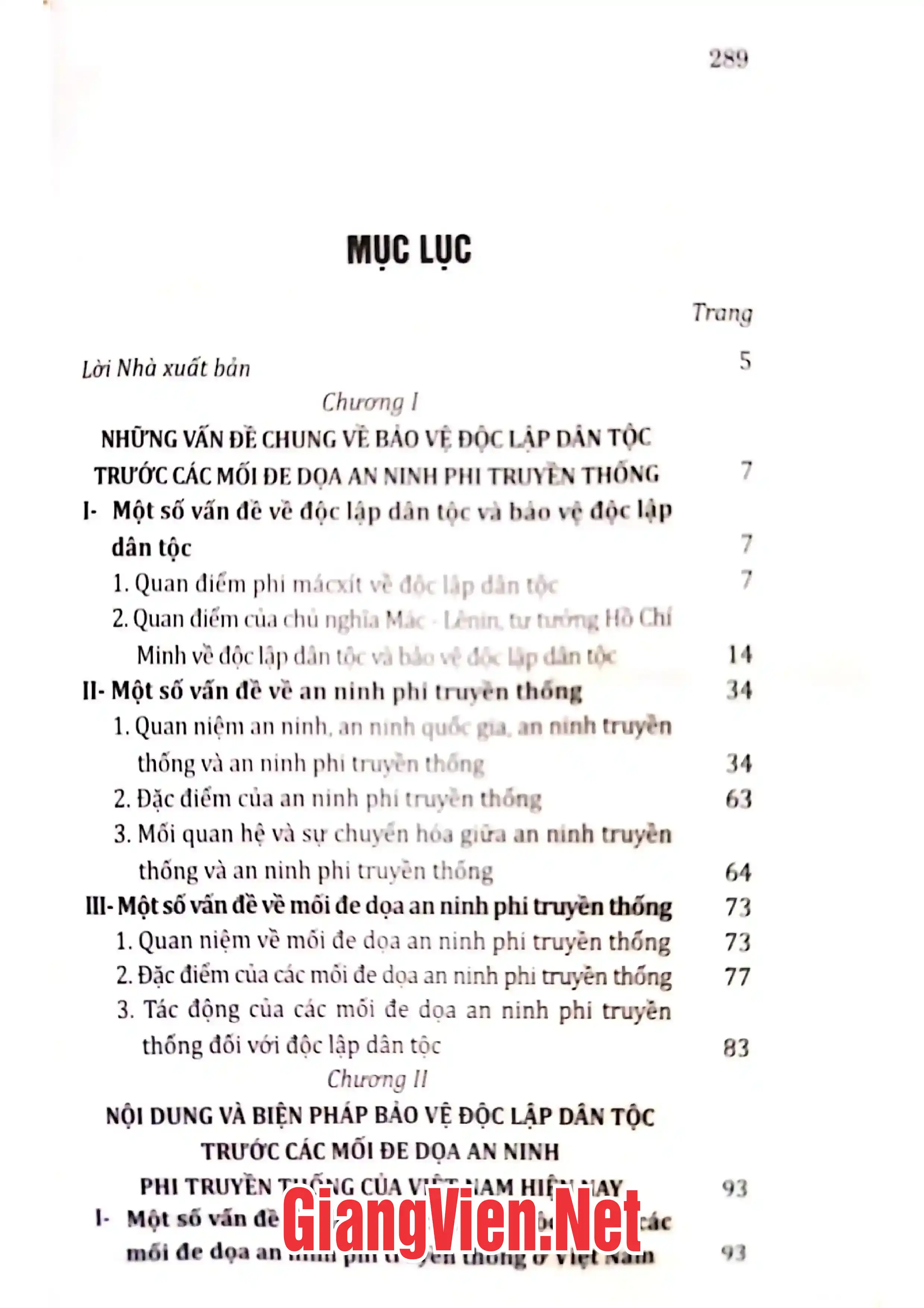 Trang bìa chính thức sách Bảo vệ độc lập dân tộc của Việt Nam trước mối đe dọa an ninh phi truyền thống