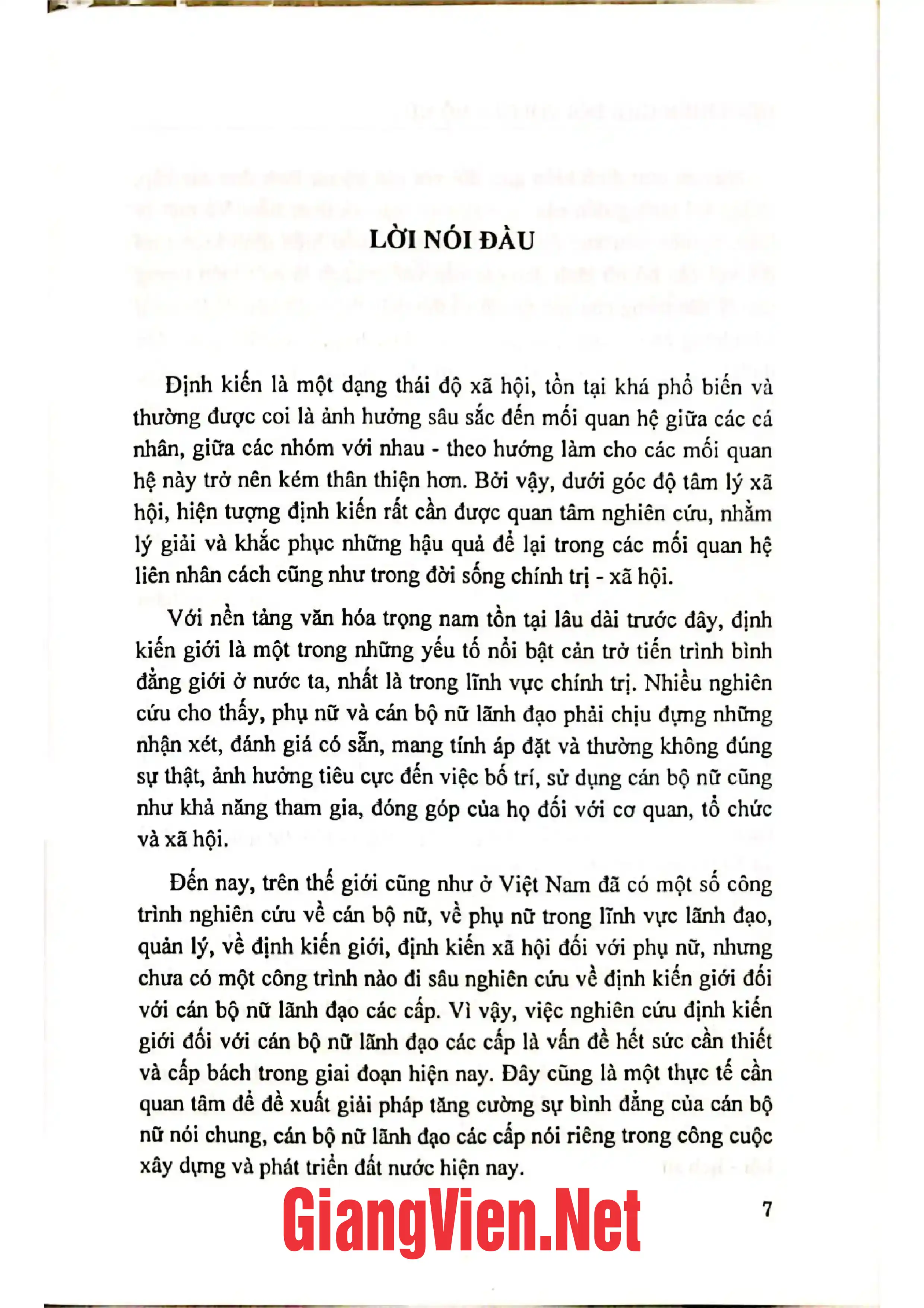 Ảnh minh họa nội dung cuốn sách: Định kiến giới đối với cán bộ nữ lãnh đạo các cấp trong bối cảnh hội nhập quốc tế