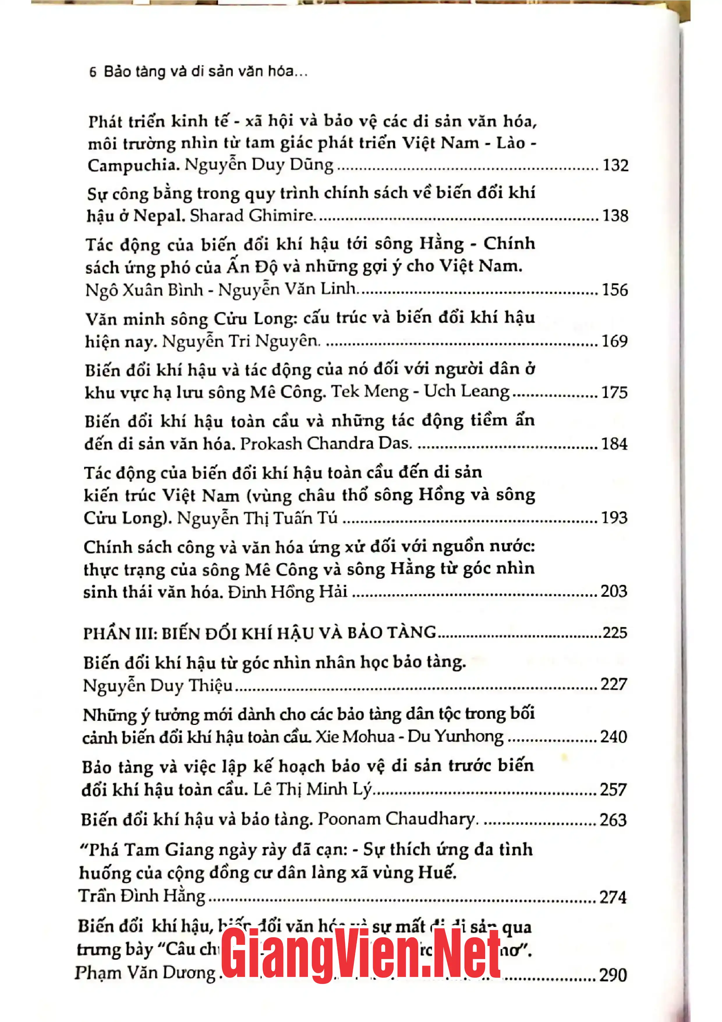 Mục lục chi tiết trang 1 sách Bảo tàng Di sản văn hóa trong bối cảnh biến đổi khí hậu, Quốc tế
