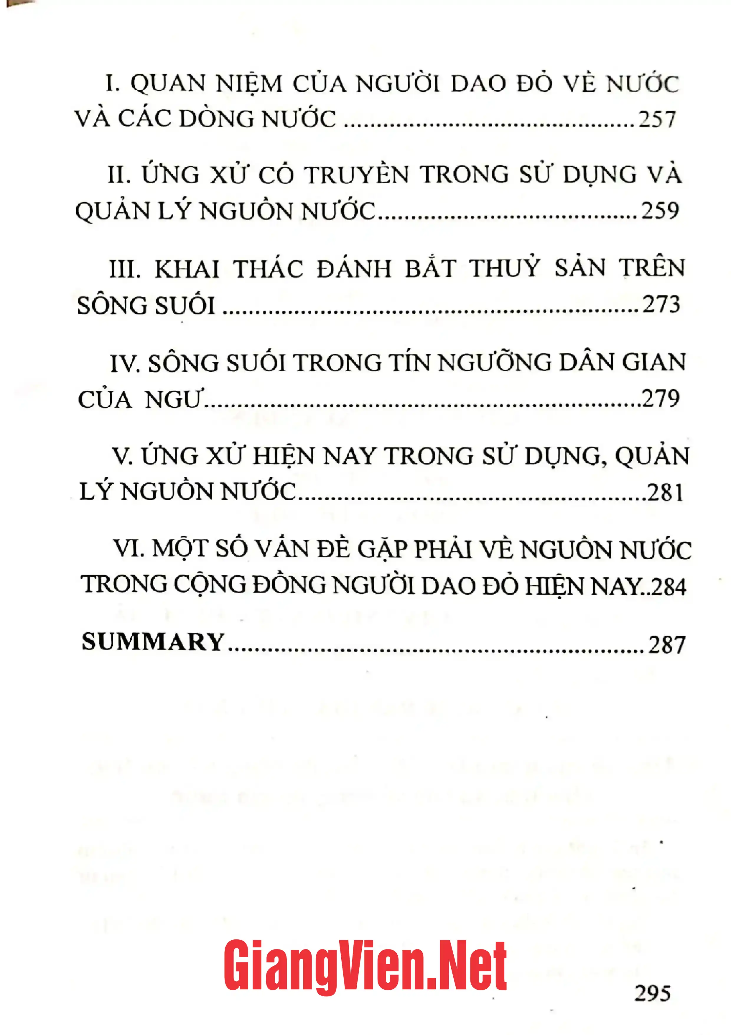 Ảnh minh họa nội dung cuốn sách: ứng xử của người Dao đỏ ở Sa Pa trong việc cư trú, khai thác và bảo vệ rừng, nguồn nước