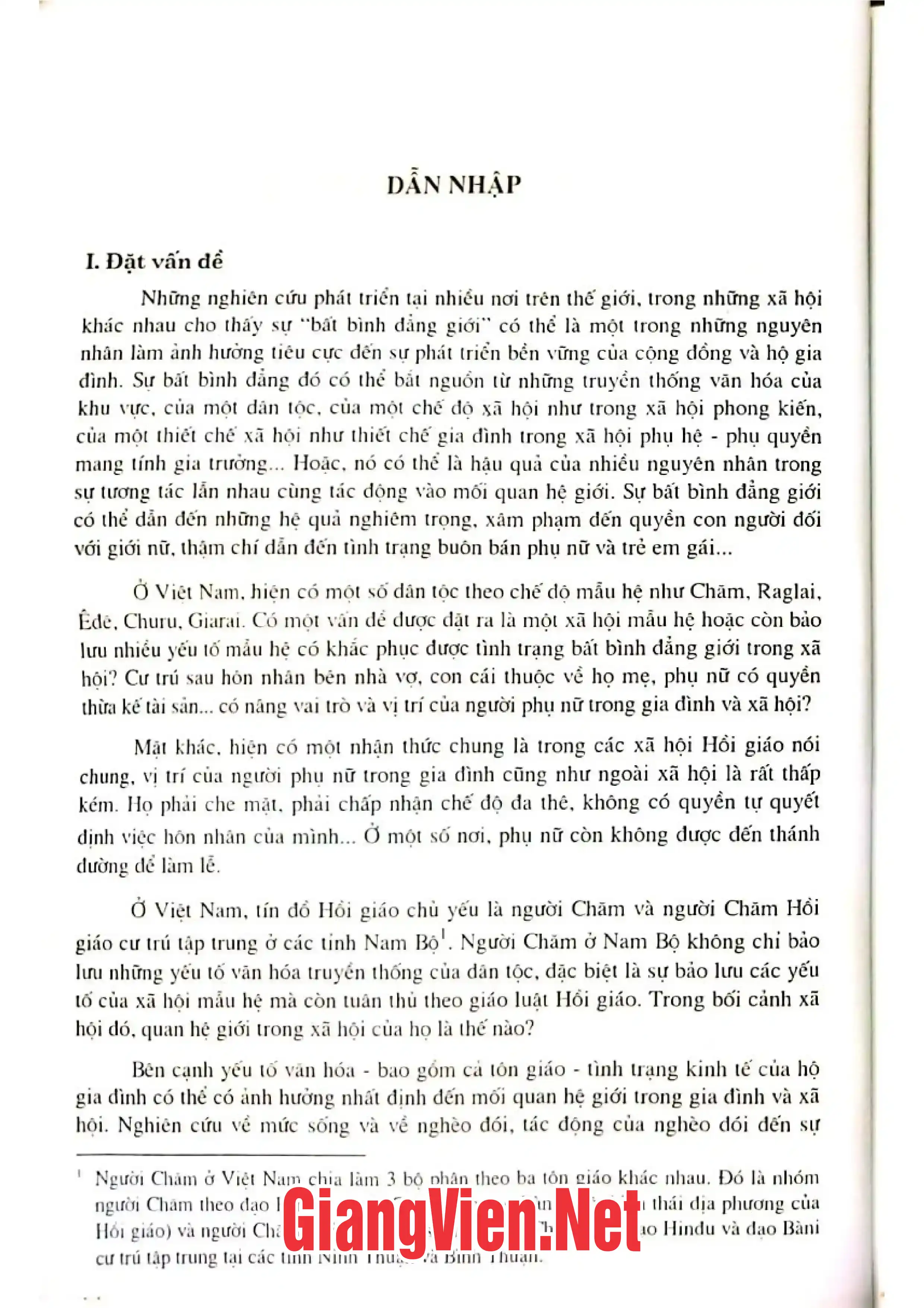 Ảnh minh họa nội dung cuốn sách: Cộng đồng người Chăm Hồi giáo ở Nam Bộ trong quan hệ giới và phát triển
