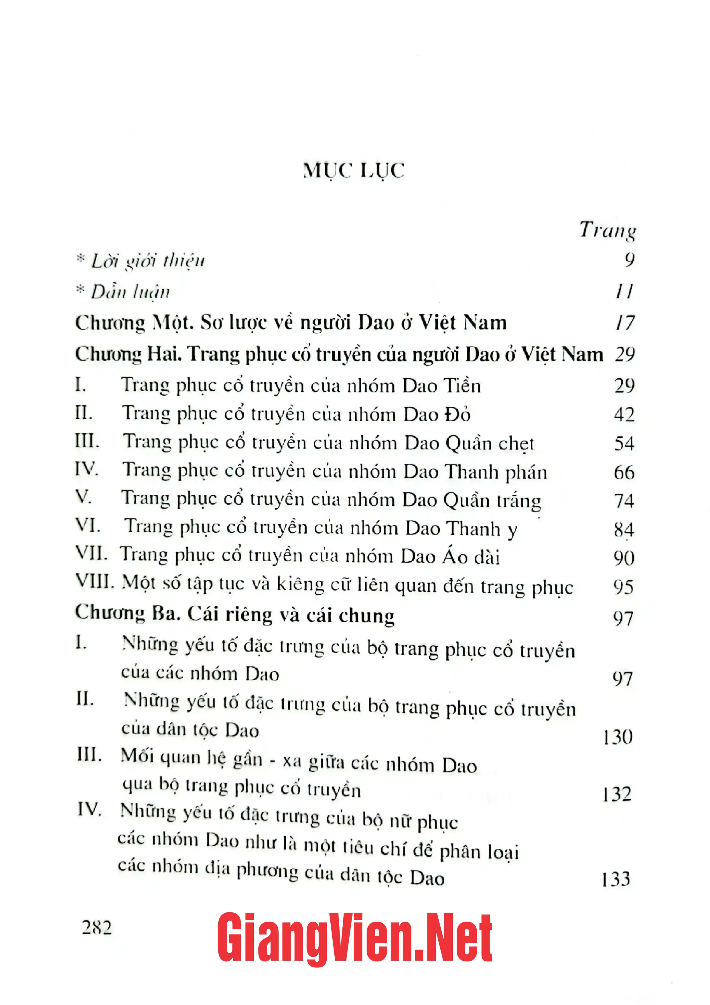 Trang bìa chính thức sách Trang phục cổ truyền của người Dao ở Việt Nam