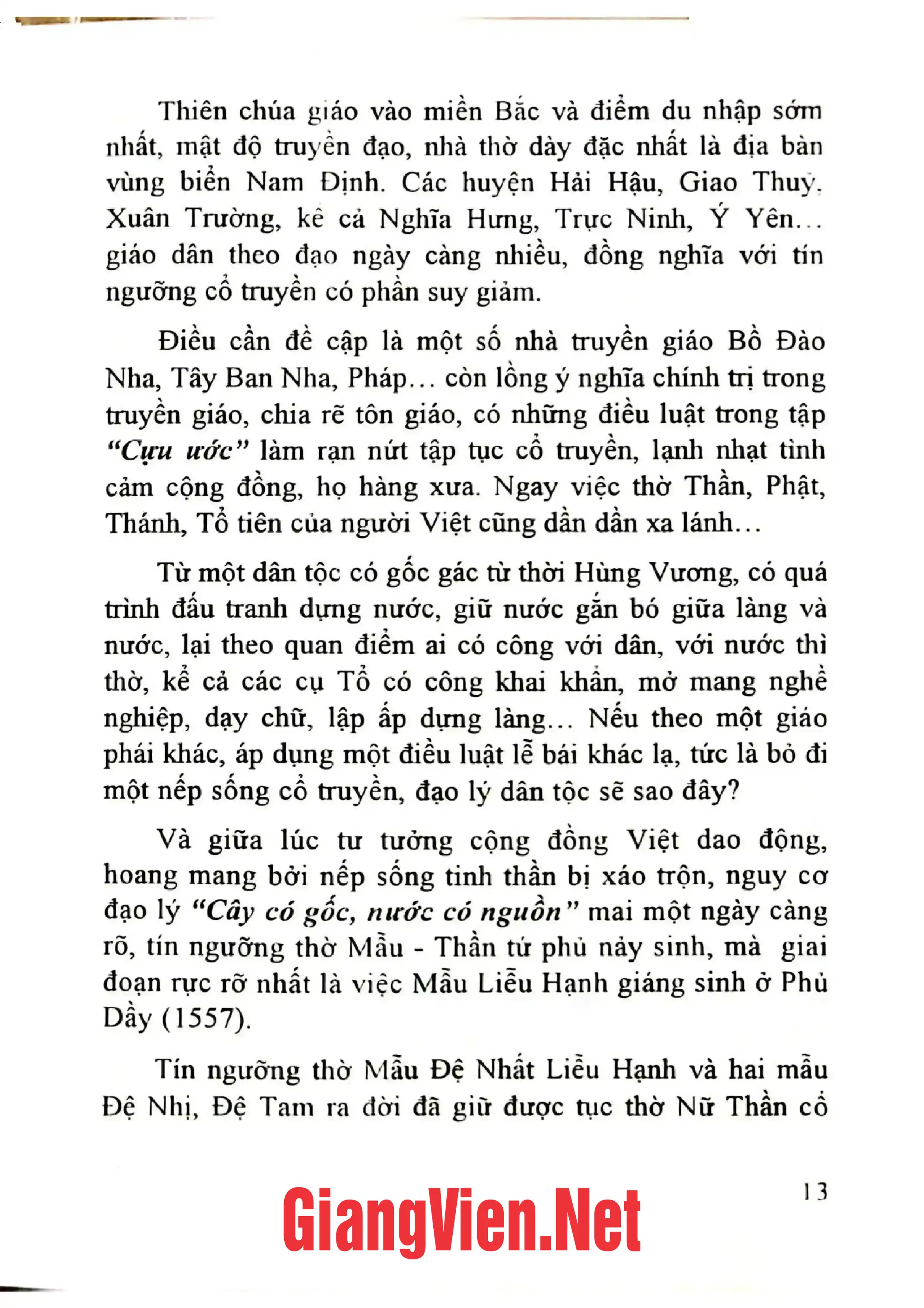 Ảnh minh họa nội dung cuốn sách: Hầu bóng lễ thức dân gian trong thờ Mẫu - Thần Tứ Phủ ở miền Bắc