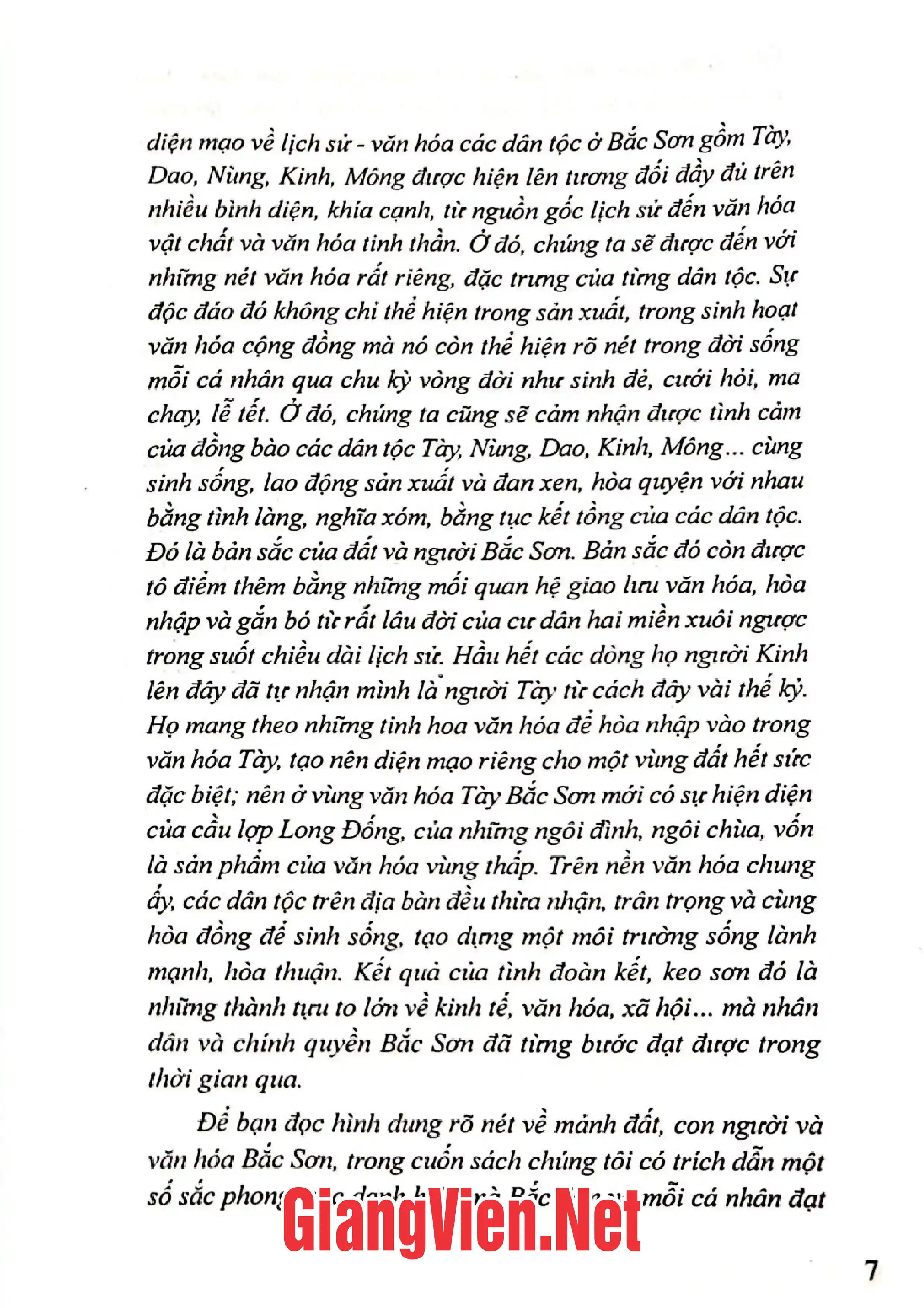 Nội dung trang phụ bản giới thiệu sách Bản sắc và truyền thống văn hóa các dân tộc huyện Bắc Sơn