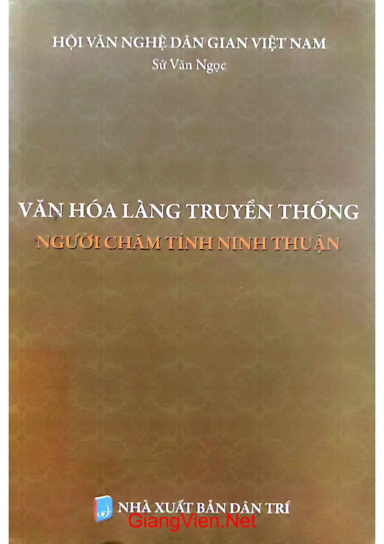Ảnh bìa của Văn hóa làng truyền thống người Chăm tỉnh Ninh Thuận