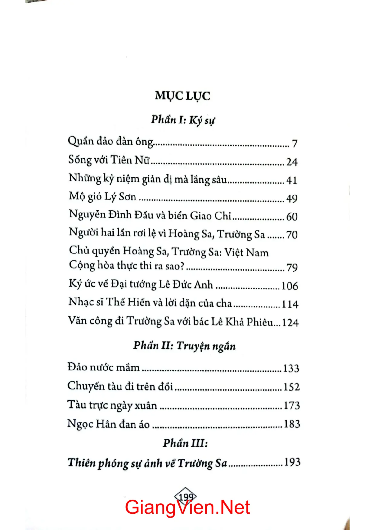 Trang bìa chính thức sách Kỷ niệm Trường Sa
