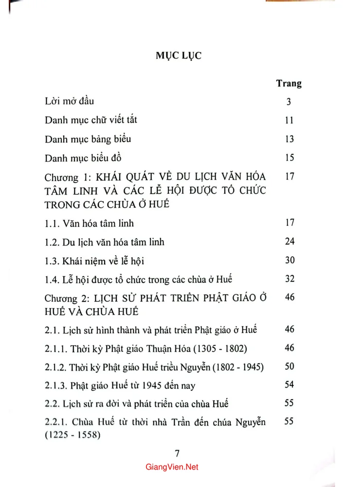 Trang bìa chính thức sách Du lịch văn hóa tâm linh nghiên cứu các lễ hội được tổ chức tại chùa ở Huế