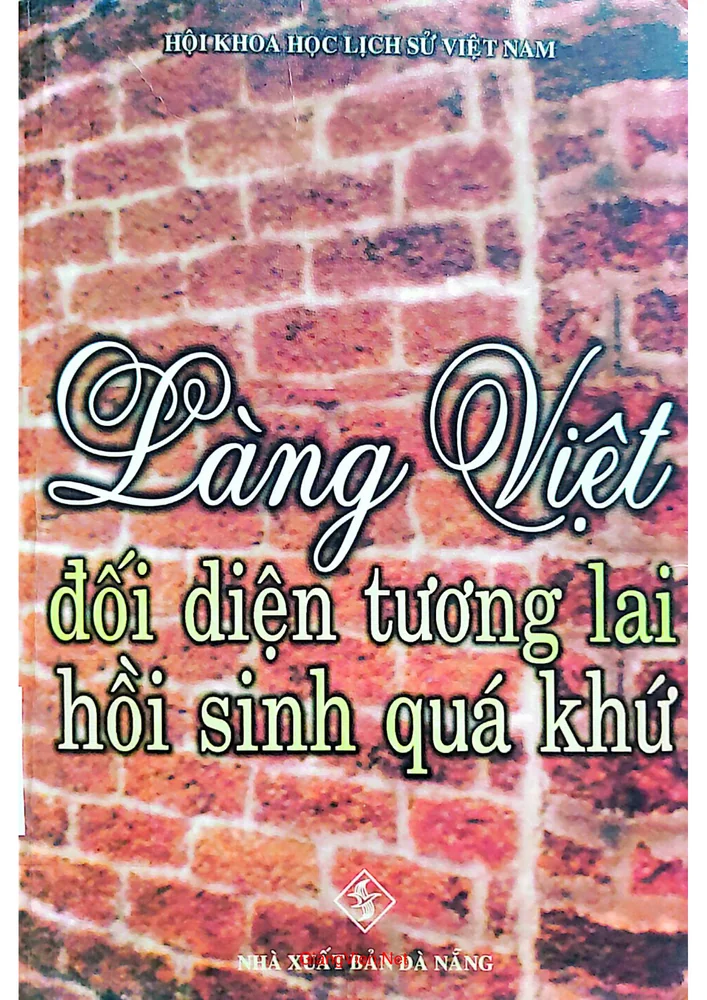 Ảnh bìa của Làng Việt đối diện tương lai hồi sinh quá khứ
