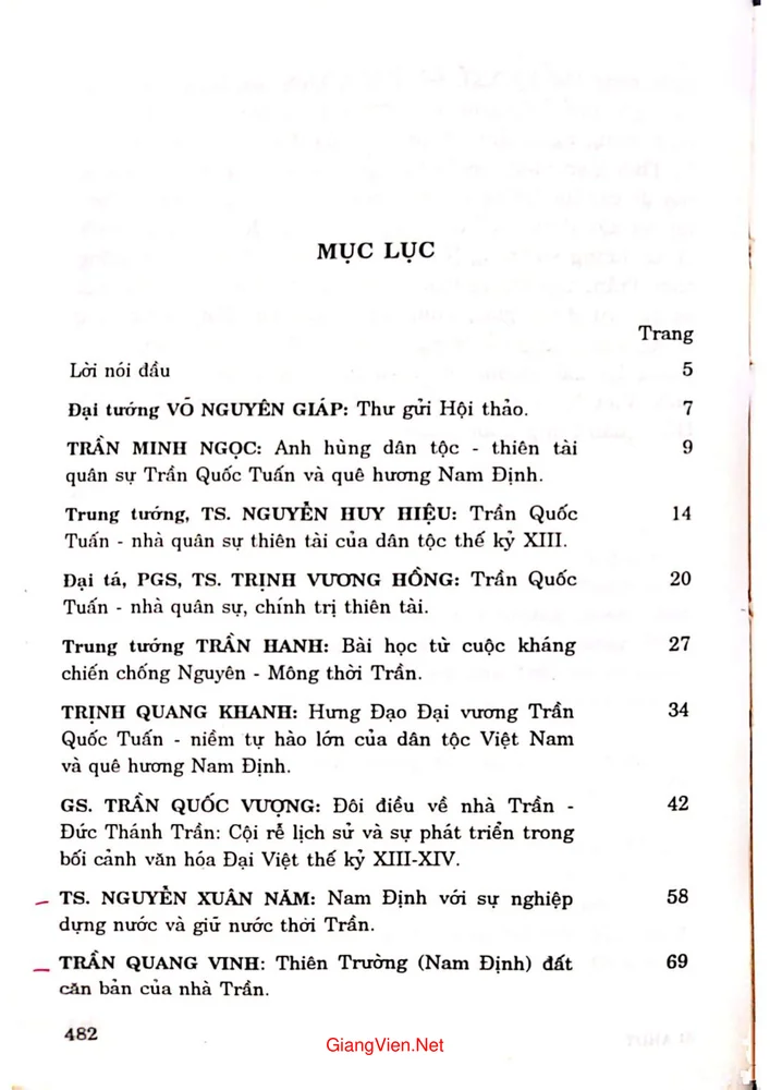 Trang bìa chính thức sách Anh hùng dân tộc thiên tài quân sự Trần Quốc Tuấn và quê hương Nam Định