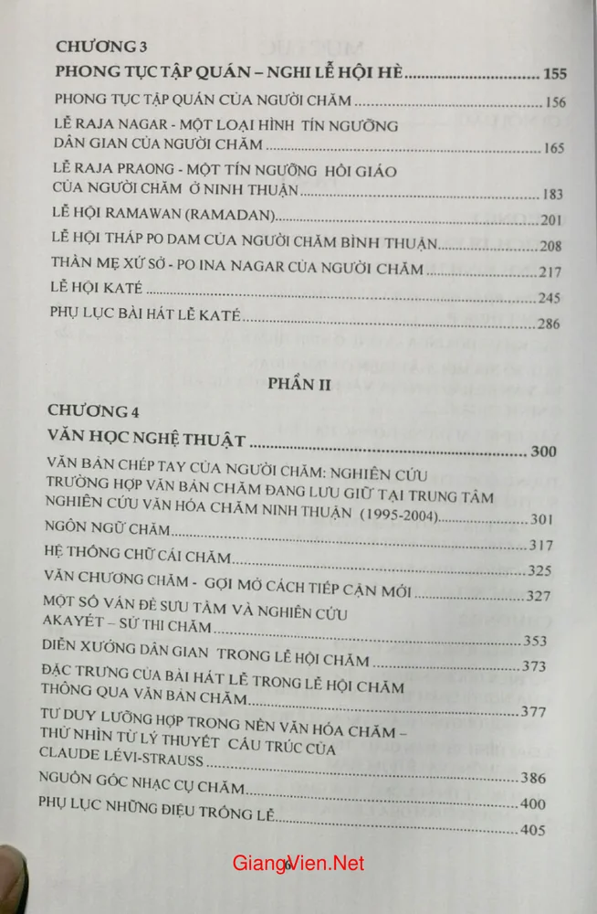Trang 2 - Ảnh minh họa nội dung sách Tiếp cận một số vấn đề văn hóa Champa