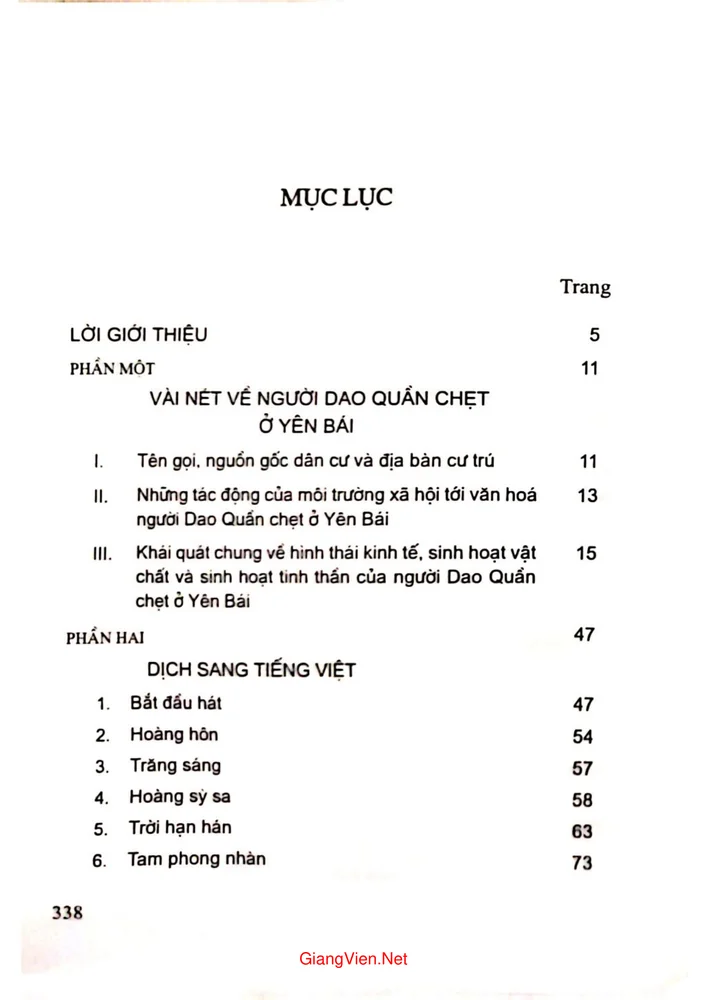 Trang bìa chính thức sách Đại thư, sách dùng trong nghi lễ của người Dao Quần chẹt