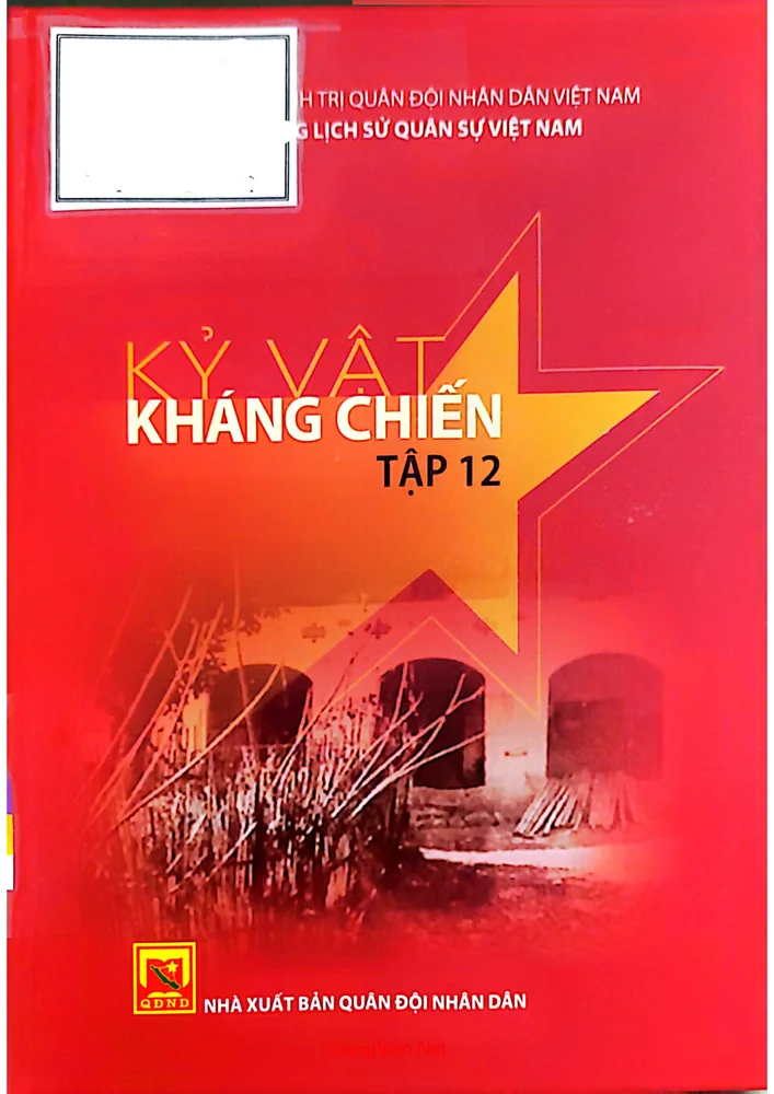 Ảnh bìa của Kỷ vật kháng chiến