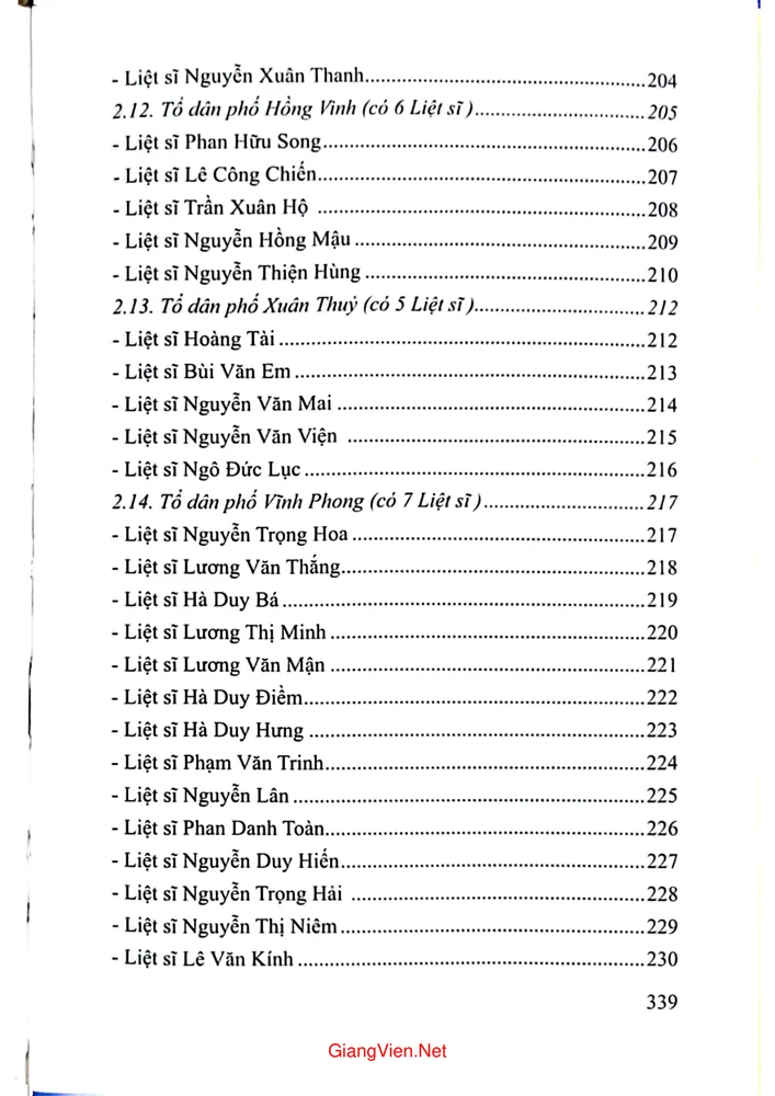 Trang 7 - Ảnh minh họa nội dung sách Kỷ yếu Liệt sĩ Bà mẹ Việt Nam anh hùng thị trấn Nghèn