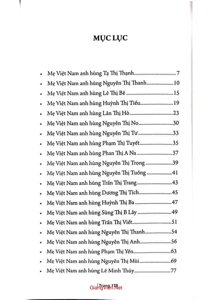 Trang bìa chính thức sách Hơn cả tượng đài