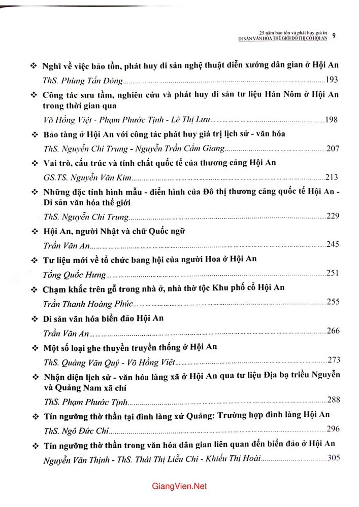 Trang 3 - Ảnh minh họa nội dung sách Di sản văn hóa Hội An 25 năm bảo tồn và phát huy giá trị