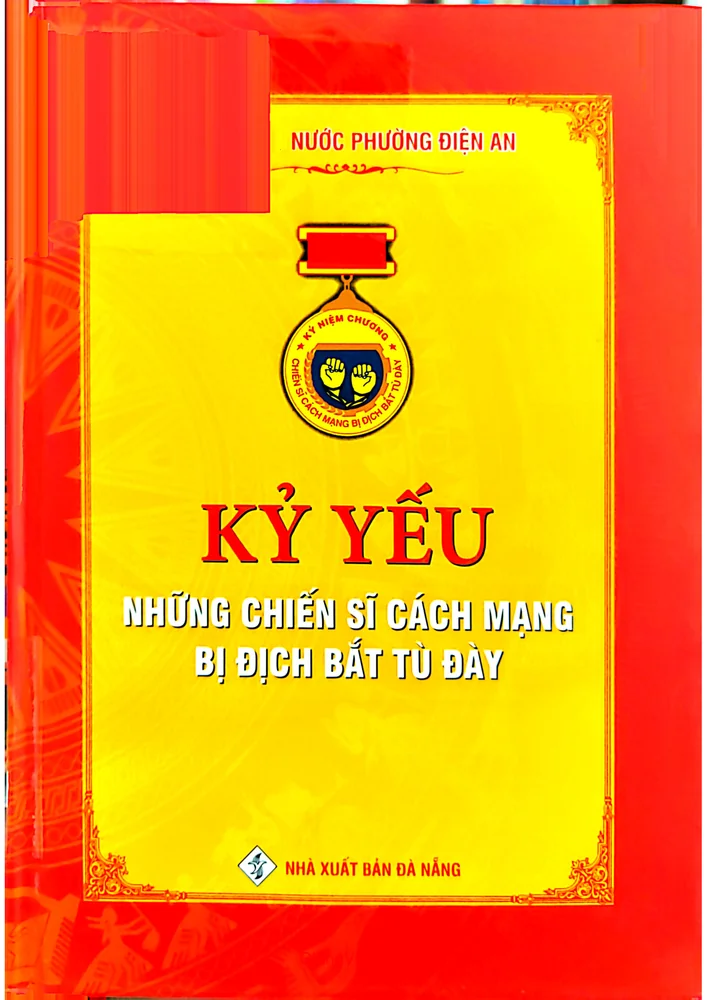 Ảnh bìa của Kỷ yếu những chiến sỹ cách mạng bị địch bắt tù đày