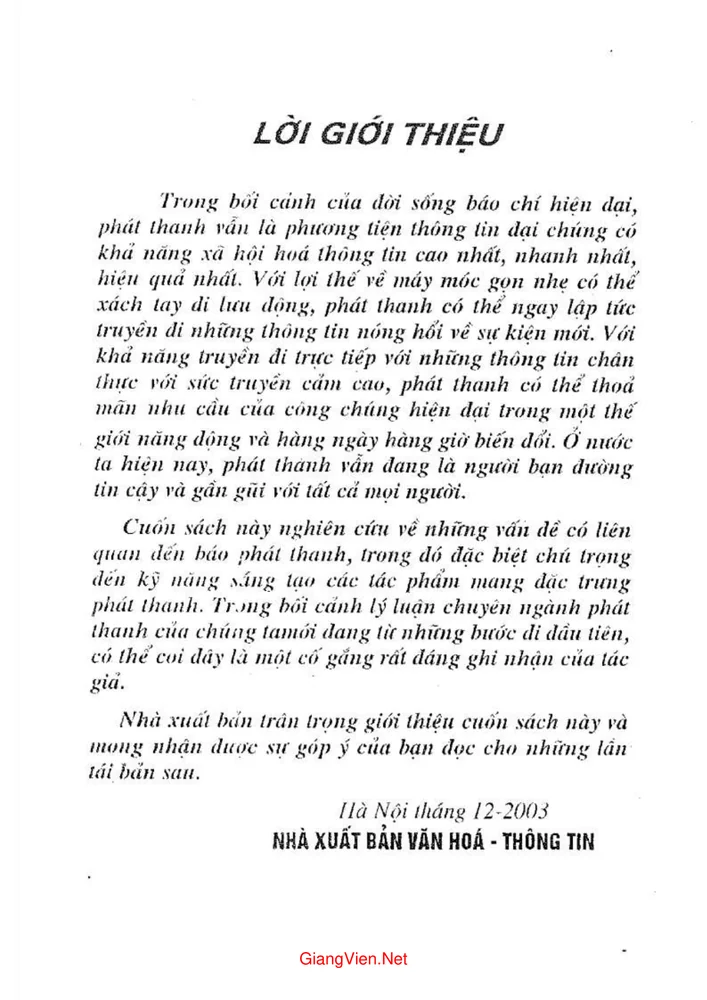 Trang bìa chính thức sách Lý luận báo phát thanh
