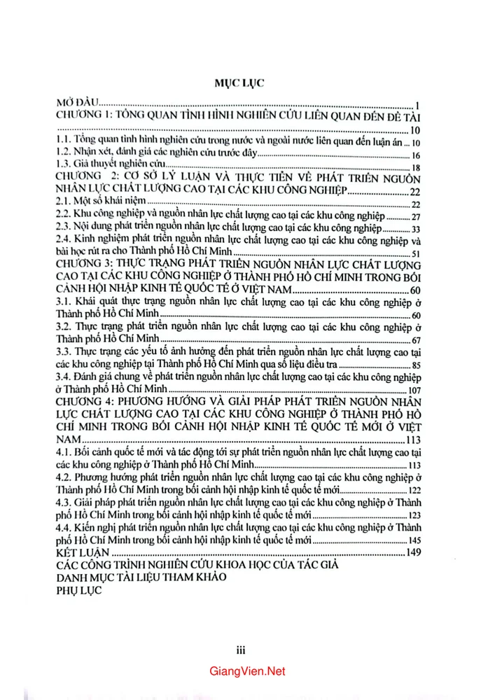 Trang bìa chính thức sách Phát triển nguồn nhân lực chất lượng cao tại các khu công nghiệp ở Thành phố Hồ Chí Minh trong bối cảnh hội nhập kinh tế quốc tế hiện nay