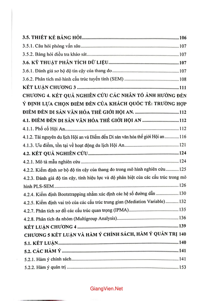 Trang 4 - Ảnh minh họa nội dung sách Nghiên cứu các nhân tố ảnh hưởng đến quyết định lựa chọn điểm đến du lịch của khách quốc tế tại điểm đến di sản văn hóa thế giới