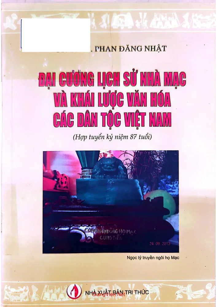 Ảnh bìa của Đại cương lịch sử nhà Mạc và khái lược văn hóa các dân tộc Việt Nam 