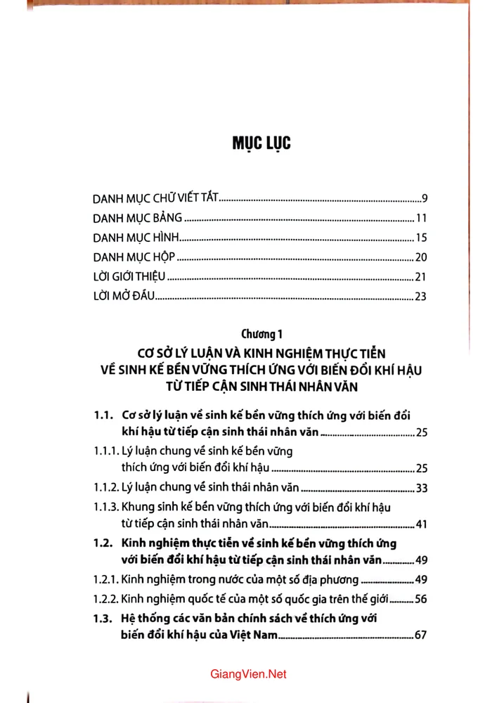 Trang bìa chính thức sách Sinh kế bền vững thích ứng với biến đổi khí hậu của dân cư nông thôn vùng ven biển Nam Trung Bộ - Từ tiếp cận sinh thái nhân văn
