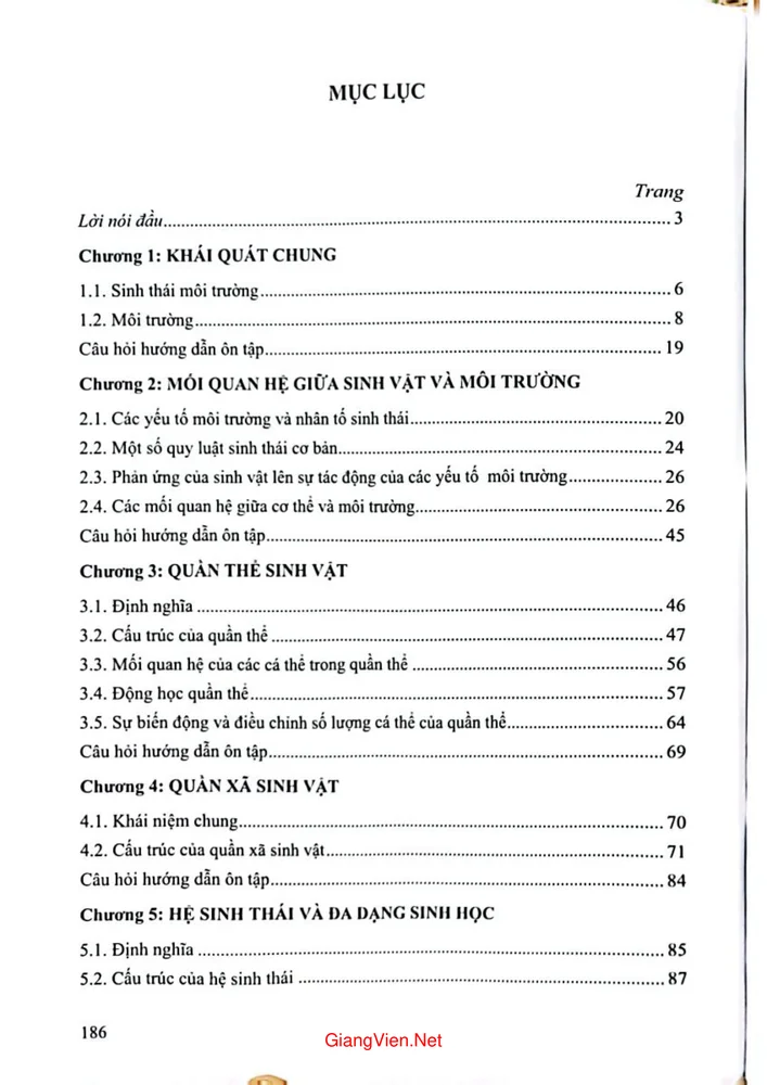 Trang bìa chính thức sách Sinh thái môi trường và biến đổi khí hậu