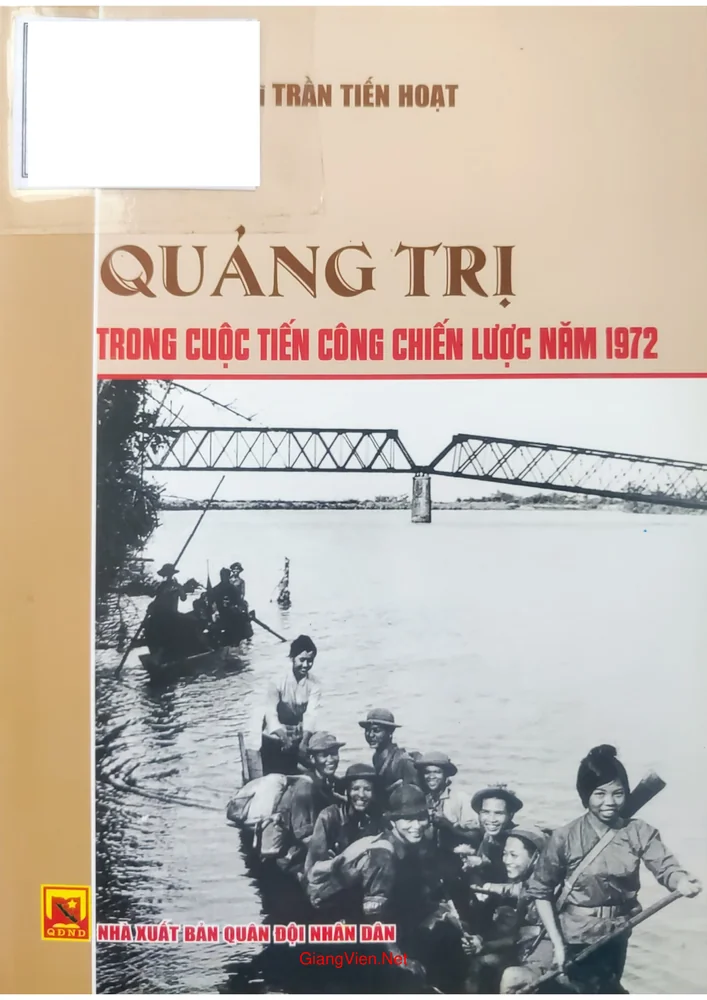 Ảnh bìa của Quảng Trị trong cuộc tiến công chiến lược năm 1972