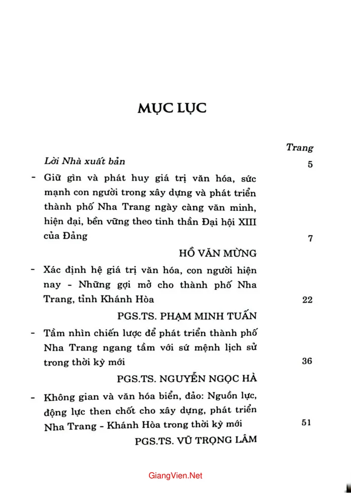 Trang 1 - Ảnh minh họa nội dung sách 100 năm hành trình lịch sử nhận diện và phát huy các giá trị văn hóa con người Nha Trang trong xây dựng và phát triển thành phố