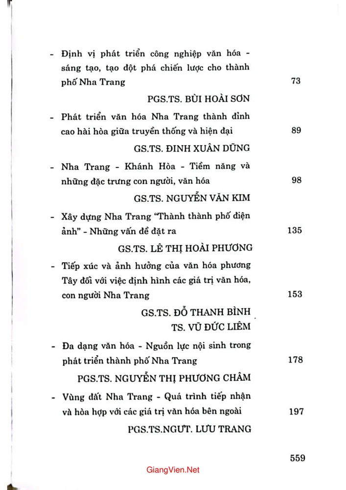 Trang 2 - Ảnh minh họa nội dung sách 100 năm hành trình lịch sử nhận diện và phát huy các giá trị văn hóa con người Nha Trang trong xây dựng và phát triển thành phố