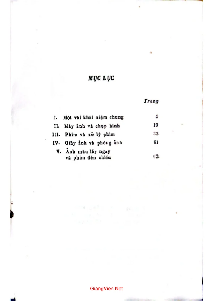 Mục lục chi tiết trang 2 sách Hỏi đáp về phim ảnh màu