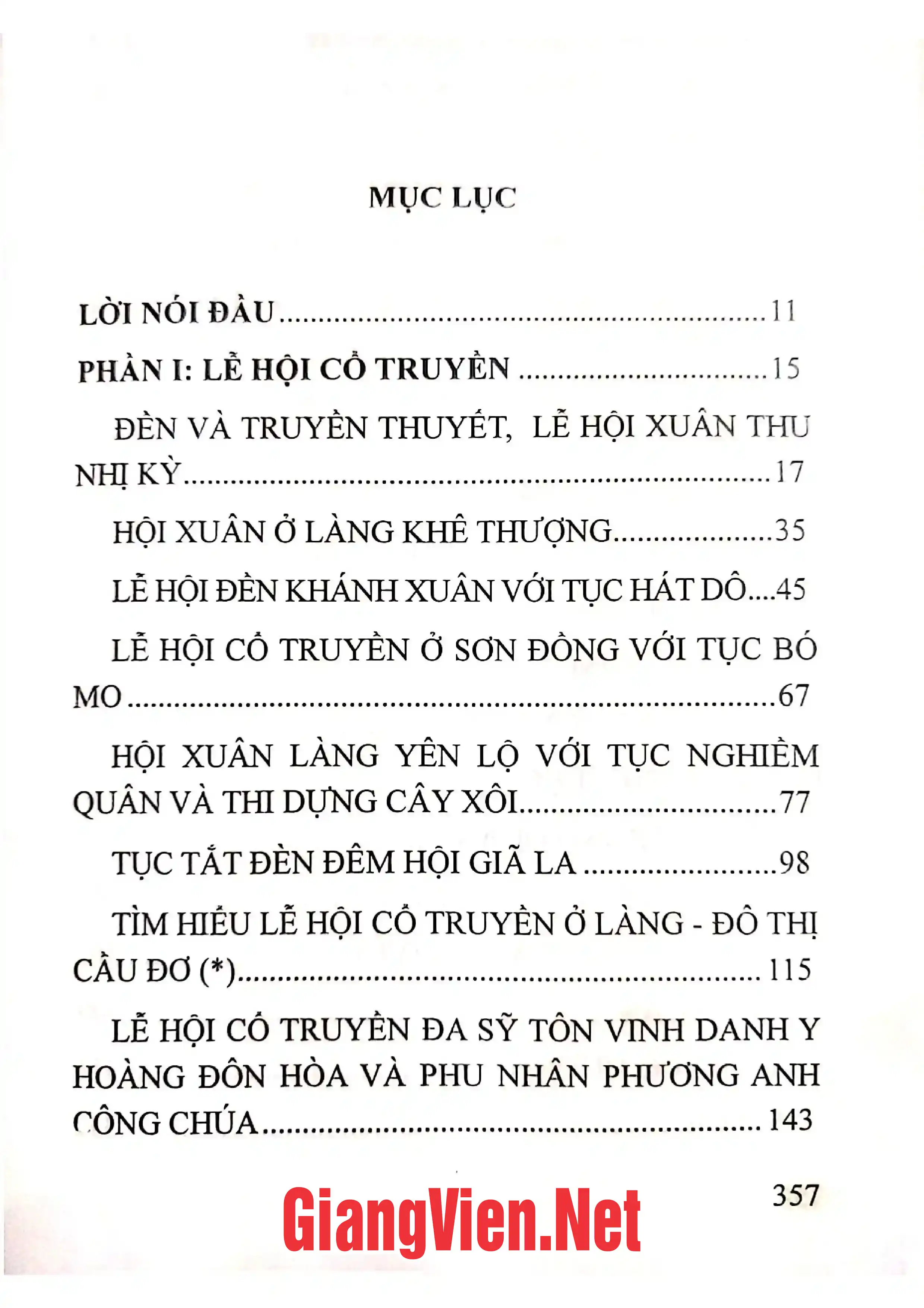 Ảnh minh họa nội dung cuốn sách: Tục tắt đèn đêm hội Giã La Tìm hiểu truyền thống văn hóa làng một số địa phương tiêu biểu ở Hà Tây.