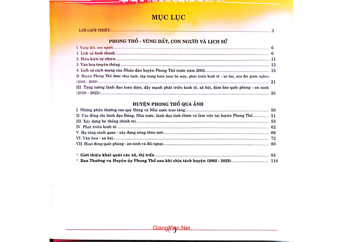 Trang 1 - Ảnh minh họa nội dung sách Huyện Phong Thổ 20 năm chia tách, xây dựng và phát triển (2002 - 2022)