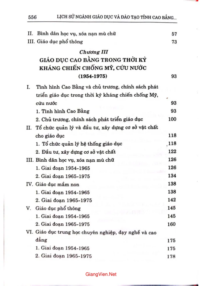 Trang 2 - Ảnh minh họa nội dung sách Lịch sử ngành giáo dục và đào tạo tỉnh Cao Bằng 1945 - 2020