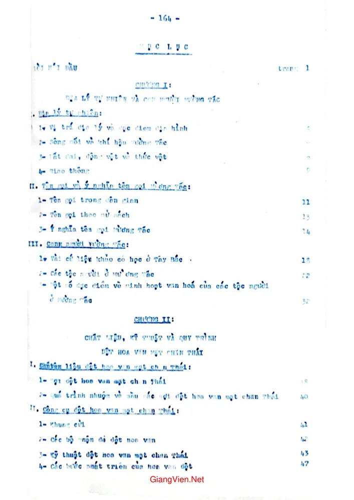 Trang 1 - Ảnh minh họa nội dung sách Hoa văn mặt chăn Thái ở Mường Tấc, Phù Yên, Sơn La
