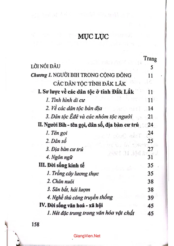 Trang 1 - Ảnh minh họa nội dung sách Trang phục truyền thống của người BIH