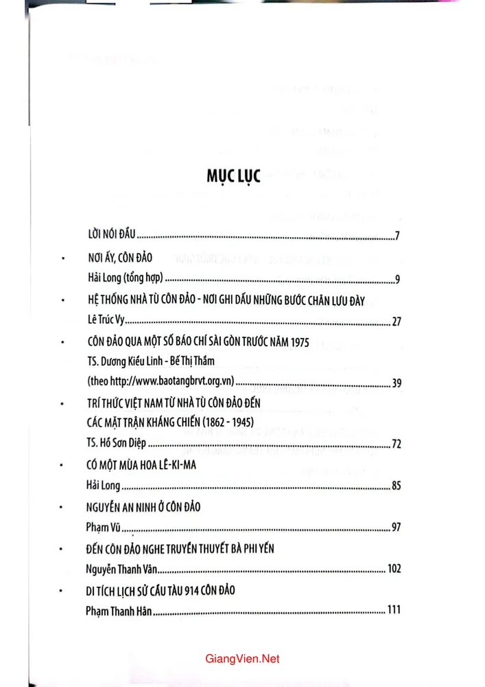 Trang 1 - Ảnh minh họa nội dung sách Côn Đảo của Việt Nam