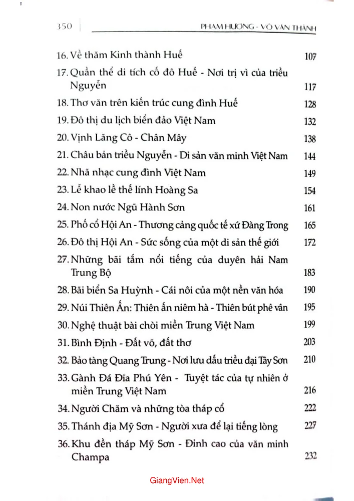 Trang 2 - Ảnh minh họa nội dung sách Việt Nam non sông gấm vóc miền Trung