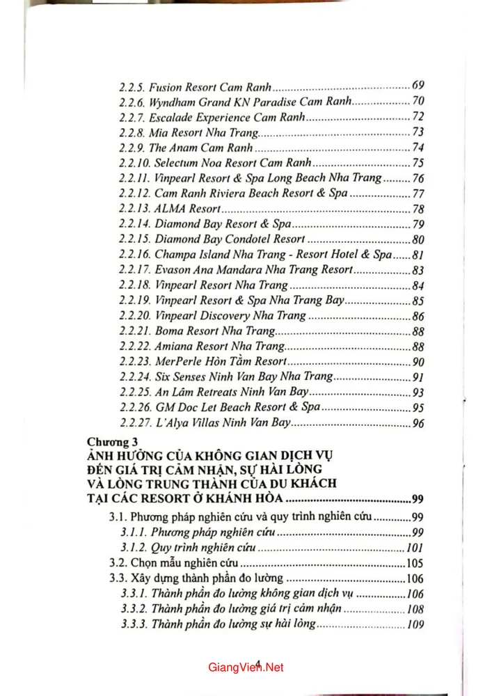 Trang 2 - Ảnh minh họa nội dung sách Không gian dịch vụ Resort tại Khánh Hòa - Sách chuyên khảo