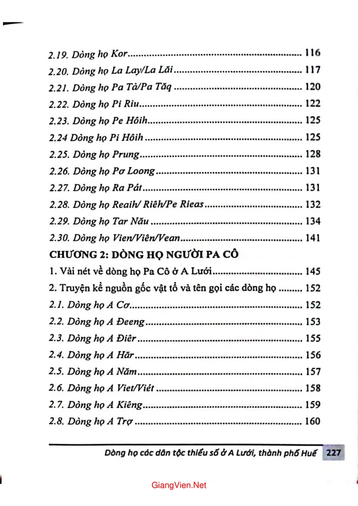 Trang 3 - Ảnh minh họa nội dung sách Dòng họ các dân tộc thiểu số ở A Lưới, thành phố Huế 2025