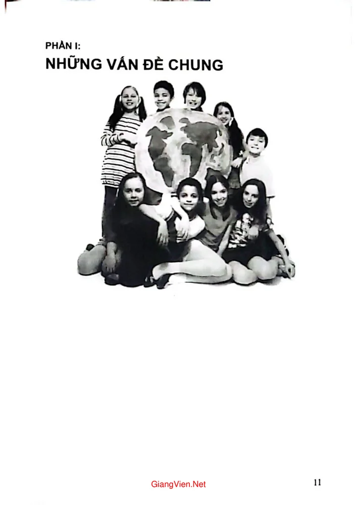 Trang 7 - Ảnh minh họa nội dung sách Đào tạo công dân toàn cầu trong lĩnh vực khoa học xã hội và nhân văn ở các trường đại học ngoài công lập ở Việt Nam