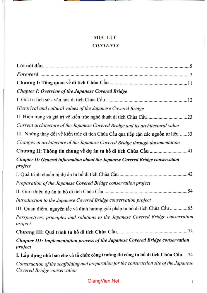 Trang 1 - Ảnh minh họa nội dung sách Tu bổ di tích chùa Cầu
