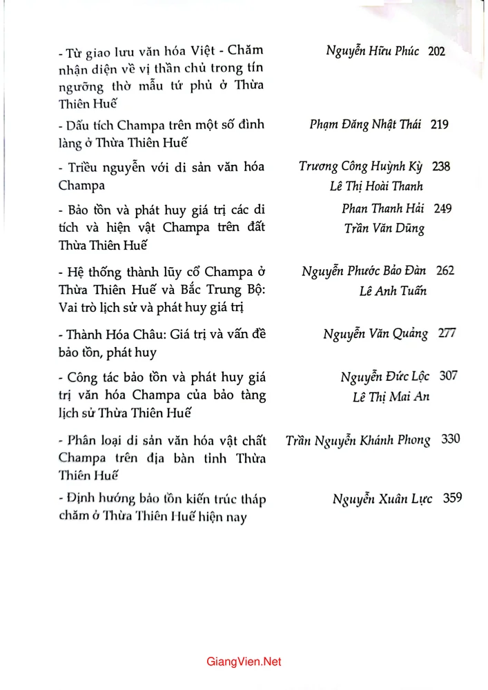 Trang 2 - Ảnh minh họa nội dung sách Văn hóa Champa trên đất Thừa Thiên Huế